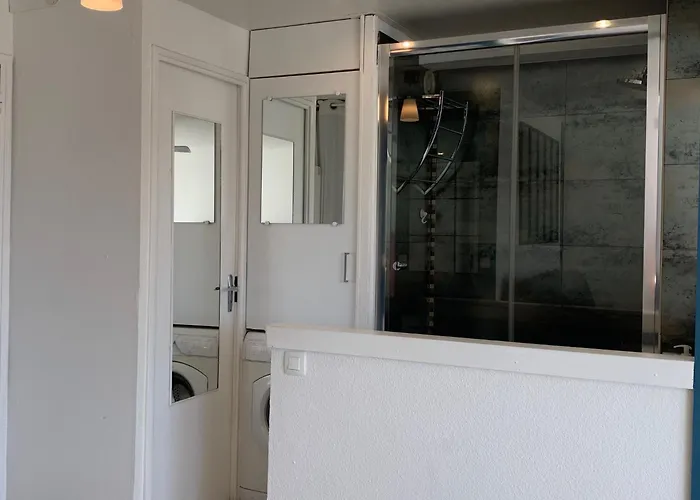 341 2 Pers Port Soleil Jolie Vue Port *